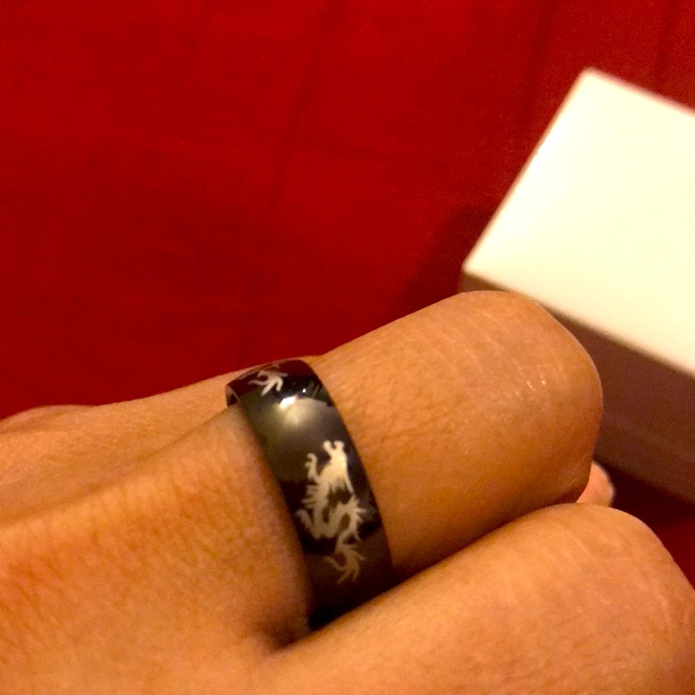 Dragon ring- size 8